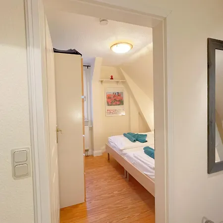 Blau-weiss Goethestrasse 1 4 Appartamento